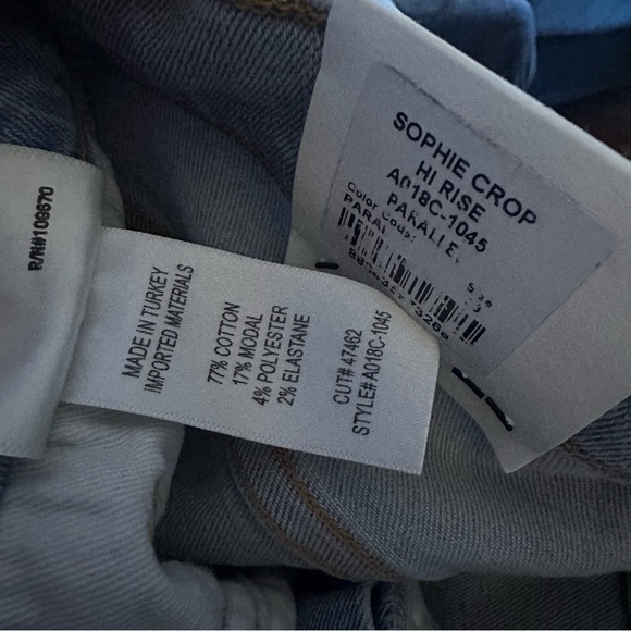 Agolde NEW Sophie High Rise Crop Jeans in Parallel 23 NWT - Picture 8 of 9